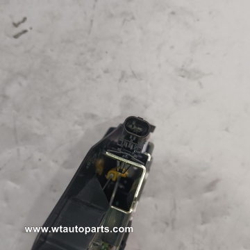 Middle door lock blockC00047109