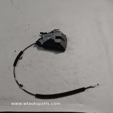 Middle door lock blockC00047109