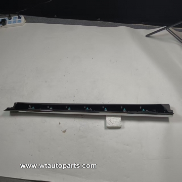 Eront door trim panel C00...