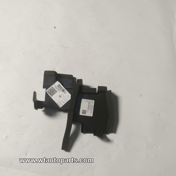 Air conditioning heat dissipation mesh guard panel C00083235